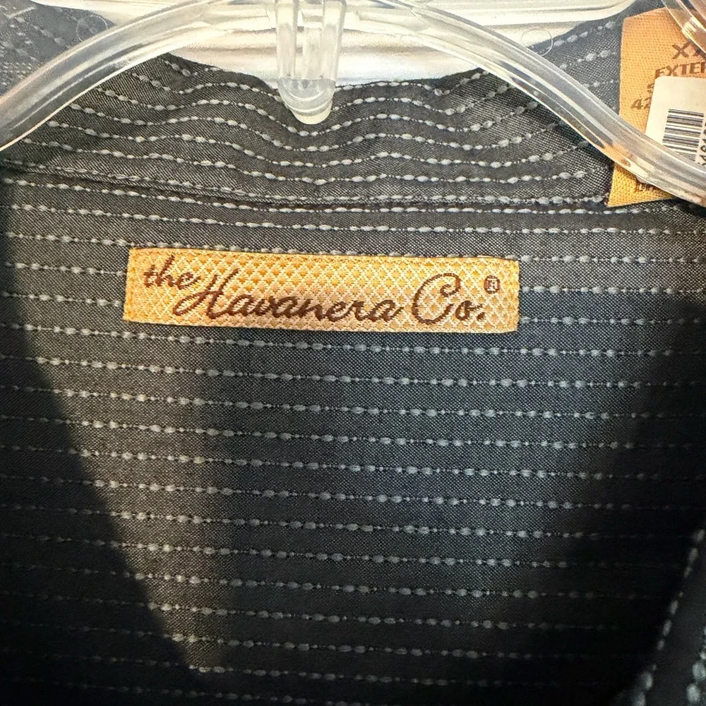 Havanera Co. Men's Black and Gray/olive Pinstripe Casual Shirt - Picture 5 of 6